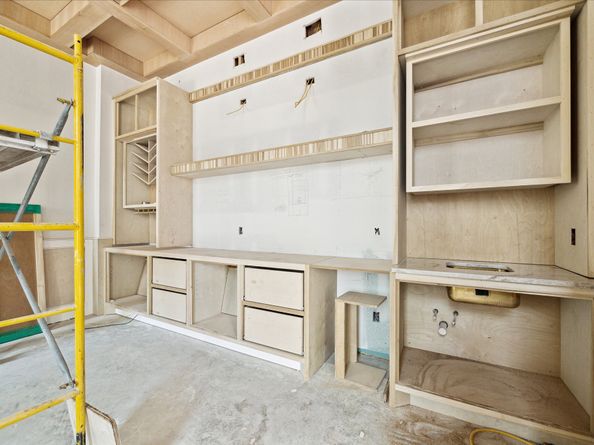 830 Azalea Street, Houston TX 77018