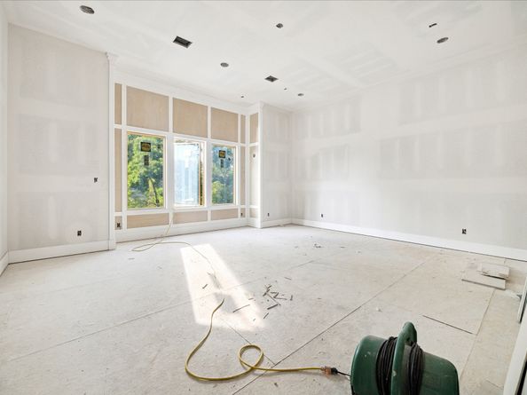 830 Azalea Street, Houston TX 77018
