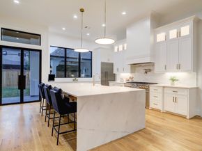 830 Azalea Street, Houston TX 77018