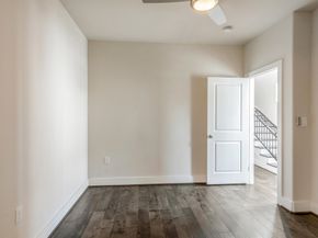 2301 Arabelle Street, Houston TX 77007