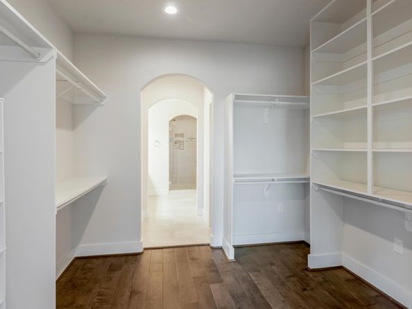 2301 Arabelle Street, Houston TX 77007