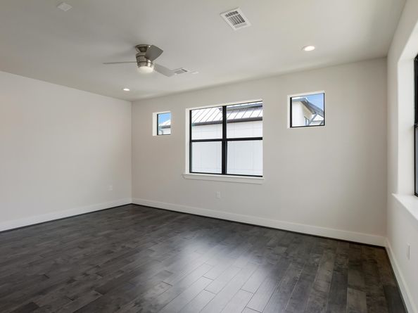 2301 Arabelle Street, Houston TX 77007