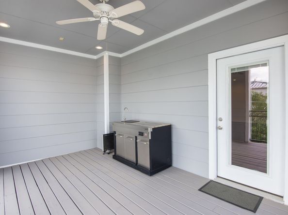 2301 Arabelle Street, Houston TX 77007