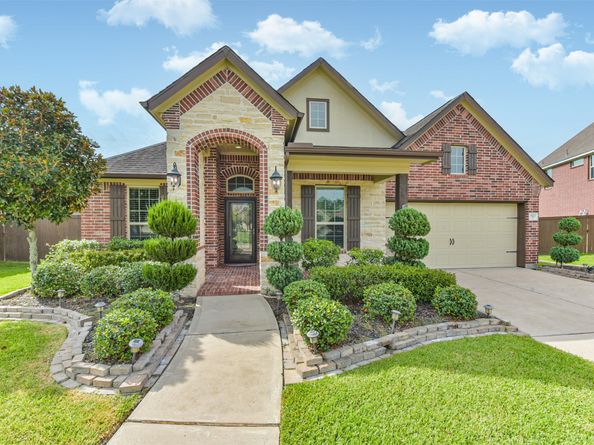 623 Aquilla Square, Webster TX 77598