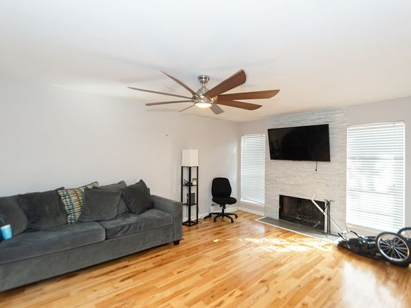 6201 Beverlyhill Street 30, Houston TX 77057