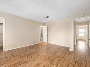 2428 Bering Drive 2428, Houston TX 77057