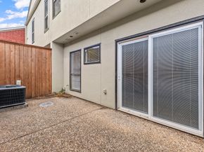 2428 Bering Drive 2428, Houston TX 77057