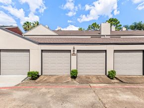 2428 Bering Drive 2428, Houston TX 77057