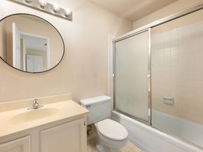 2428 Bering Drive 2428, Houston TX 77057