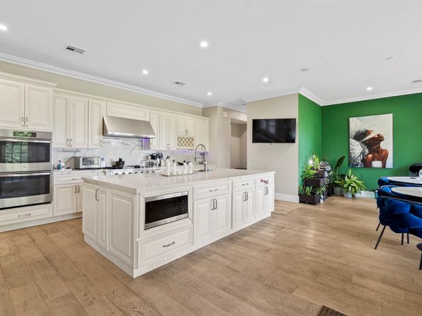 17022 Northgate Forest Drive, Houston TX 77068
