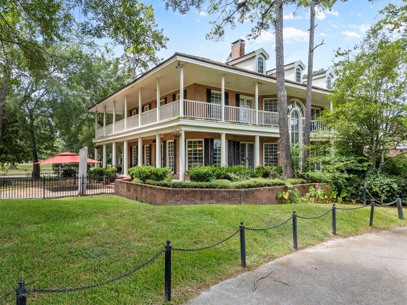17022 Northgate Forest Drive, Houston TX 77068