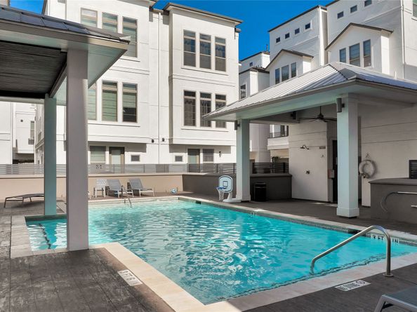 5451 Larkin Street, Houston TX 77007