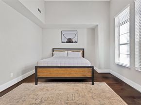 5451 Larkin Street, Houston TX 77007
