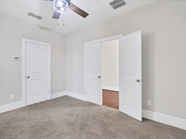 5451 Larkin Street, Houston TX 77007