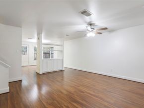 28 Sawmill Grove Lane, The Woodlands TX 77380