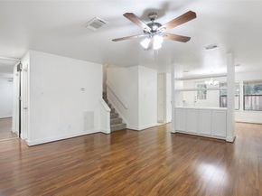 28 Sawmill Grove Lane, The Woodlands TX 77380