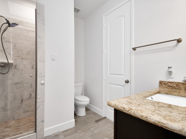 5418 Elysian Street, Houston TX 77009