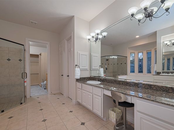 8707 Crossriver Lane, Houston TX 77095