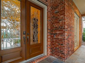 8707 Crossriver Lane, Houston TX 77095