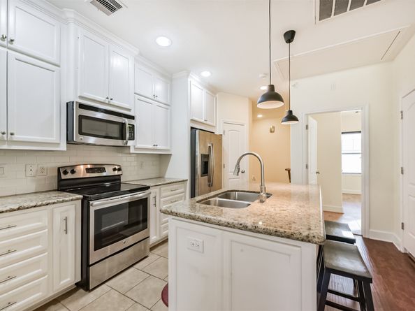242 Lenox Street, Houston TX 77011
