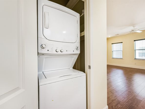 242 Lenox Street, Houston TX 77011