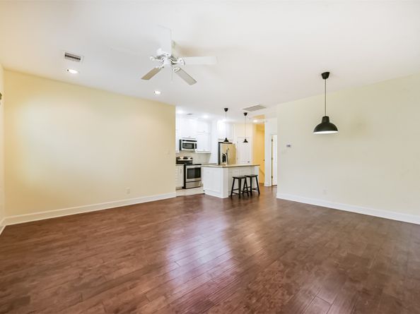 242 Lenox Street, Houston TX 77011
