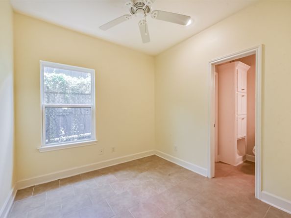 242 Lenox Street, Houston TX 77011