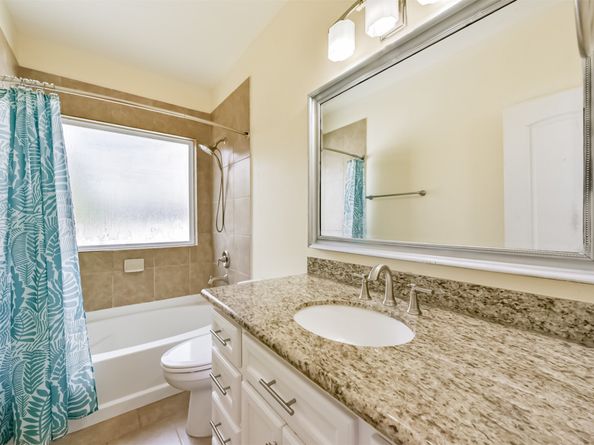 242 Lenox Street, Houston TX 77011