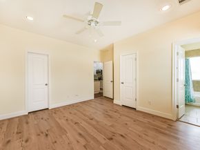 242 Lenox Street, Houston TX 77011