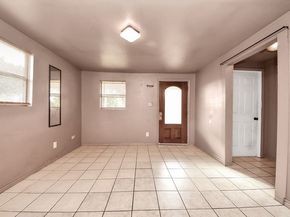 6821 Haight Street, Houston TX 77028