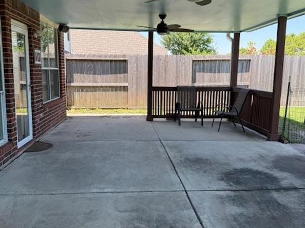 10415 Claybrook Drive, Houston TX 77089