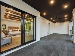 431 W 30th Street, Houston TX 77018