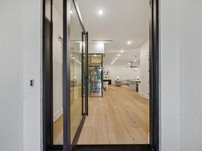 431 W 30th Street, Houston TX 77018