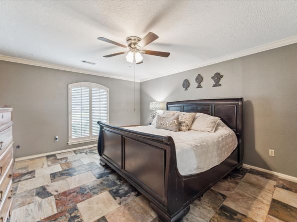 14615 Sunny Grove Drive, Houston TX 77070