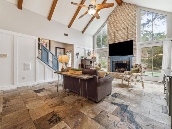 14615 Sunny Grove Drive, Houston TX 77070