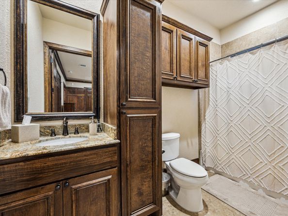 3751 Aberdeen Way, Houston TX 77025
