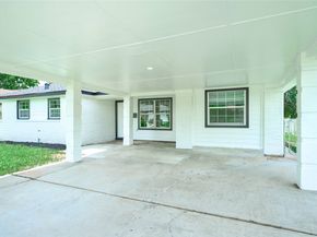 8530 Guinevere Street, Houston TX 77029
