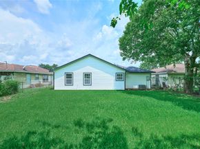 8530 Guinevere Street, Houston TX 77029