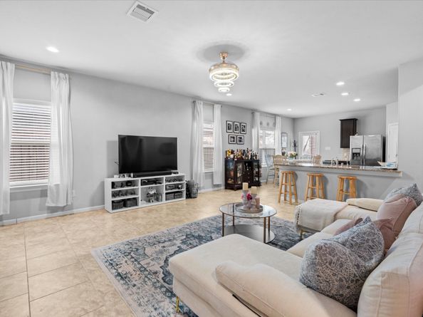 1412 Lake City Lane, Houston TX 77047