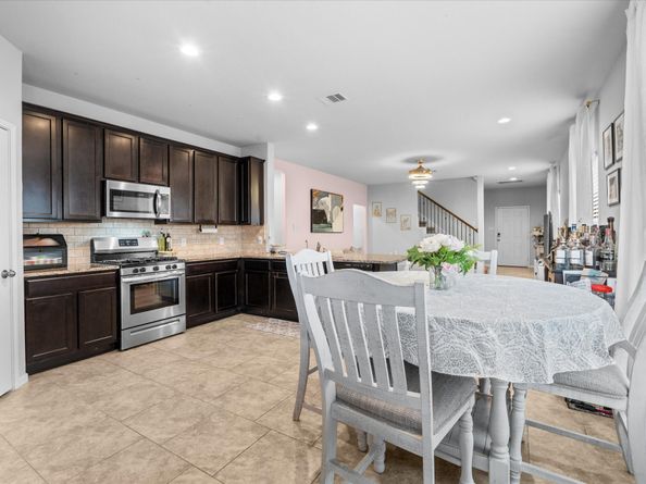 1412 Lake City Lane, Houston TX 77047