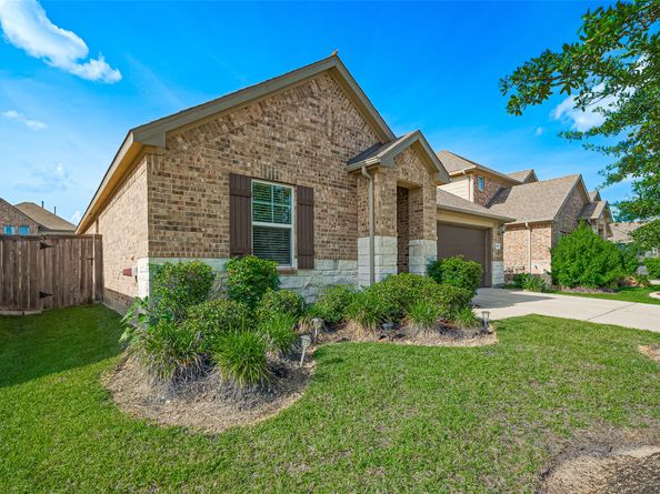 19818 Mountain Vista Drive, Cypress TX 77433