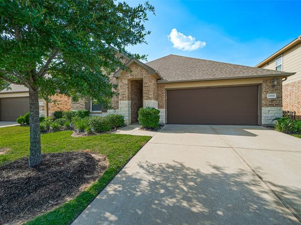 19818 Mountain Vista Drive, Cypress TX 77433