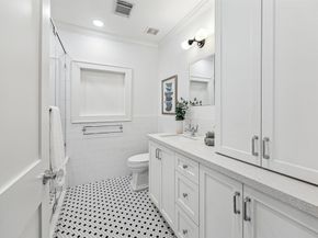 636 Pizer Street, Houston TX 77009