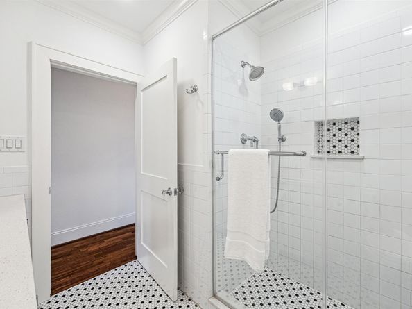 636 Pizer Street, Houston TX 77009