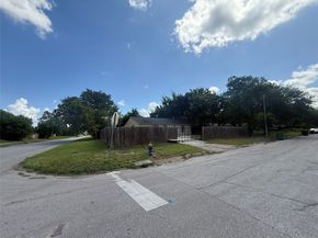 5103 Northridge Drive, Houston TX 77033