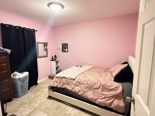 5103 Northridge Drive, Houston TX 77033