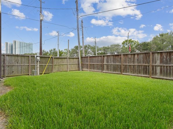 2402 Calumet Street D, Houston TX 77004