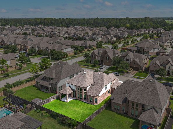 9607 Lauren Briar Lane, Humble TX 77396