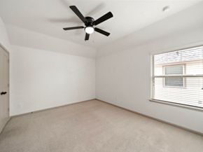 9607 Lauren Briar Lane, Humble TX 77396