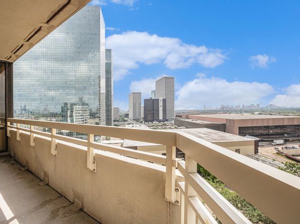 14 Greenway Plaza 13P, Houston TX 77046